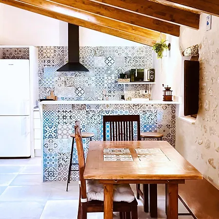 Ca Turon Casa De Pueblo